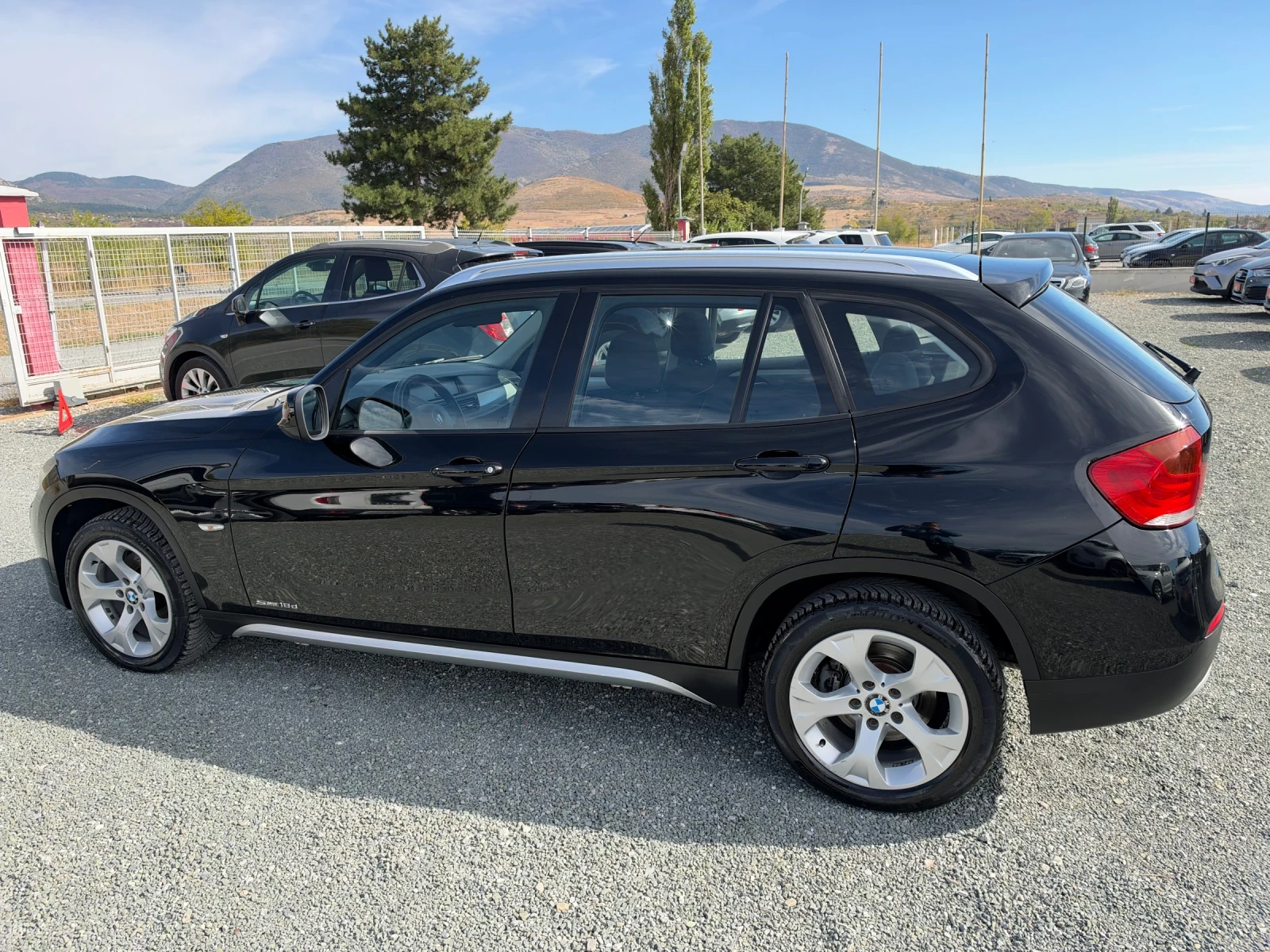 BMW X1 (KATO НОВА)^(S-DRIVE), снимка 9 - Автомобили и джипове - 56516799