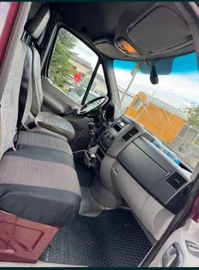 Обява за продажба на VW Crafter 2.5 TDI ~14 000 лв. - изображение 5 | Auto.bg Обява за продажба на VW Crafter 2.5 TDI ~14 000 лв. - изображение 5