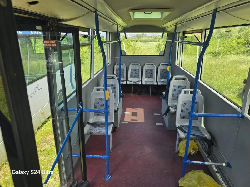 Renault Master 2.5 TDI, снимка 4 - Бусове и автобуси - 50459799