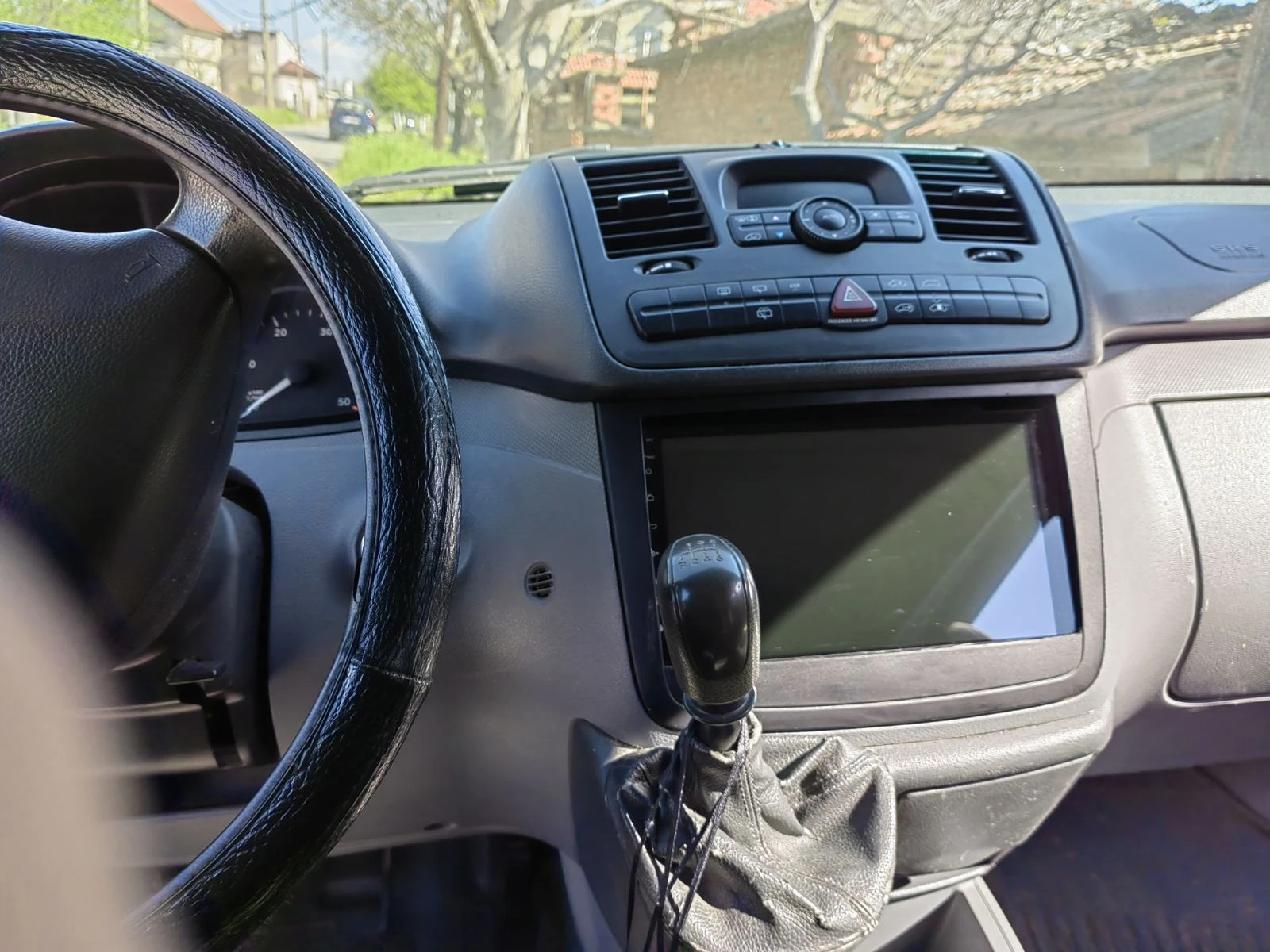 Mercedes-Benz Vito 111, снимка 6 - Бусове и автобуси - 56354201