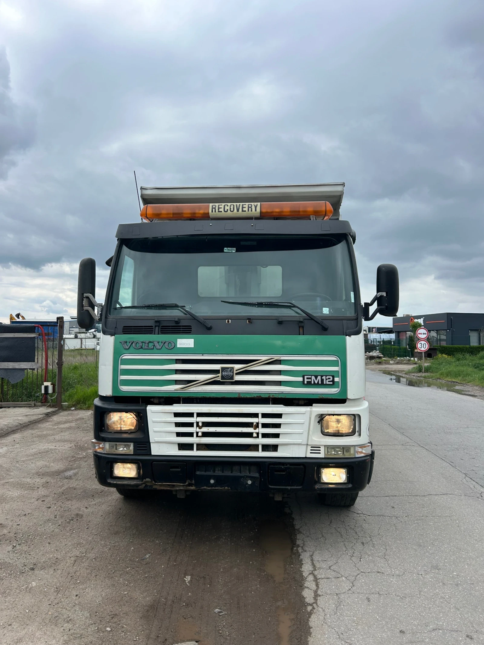 Volvo Fm 420, снимка 16 - Камиони - 54382237