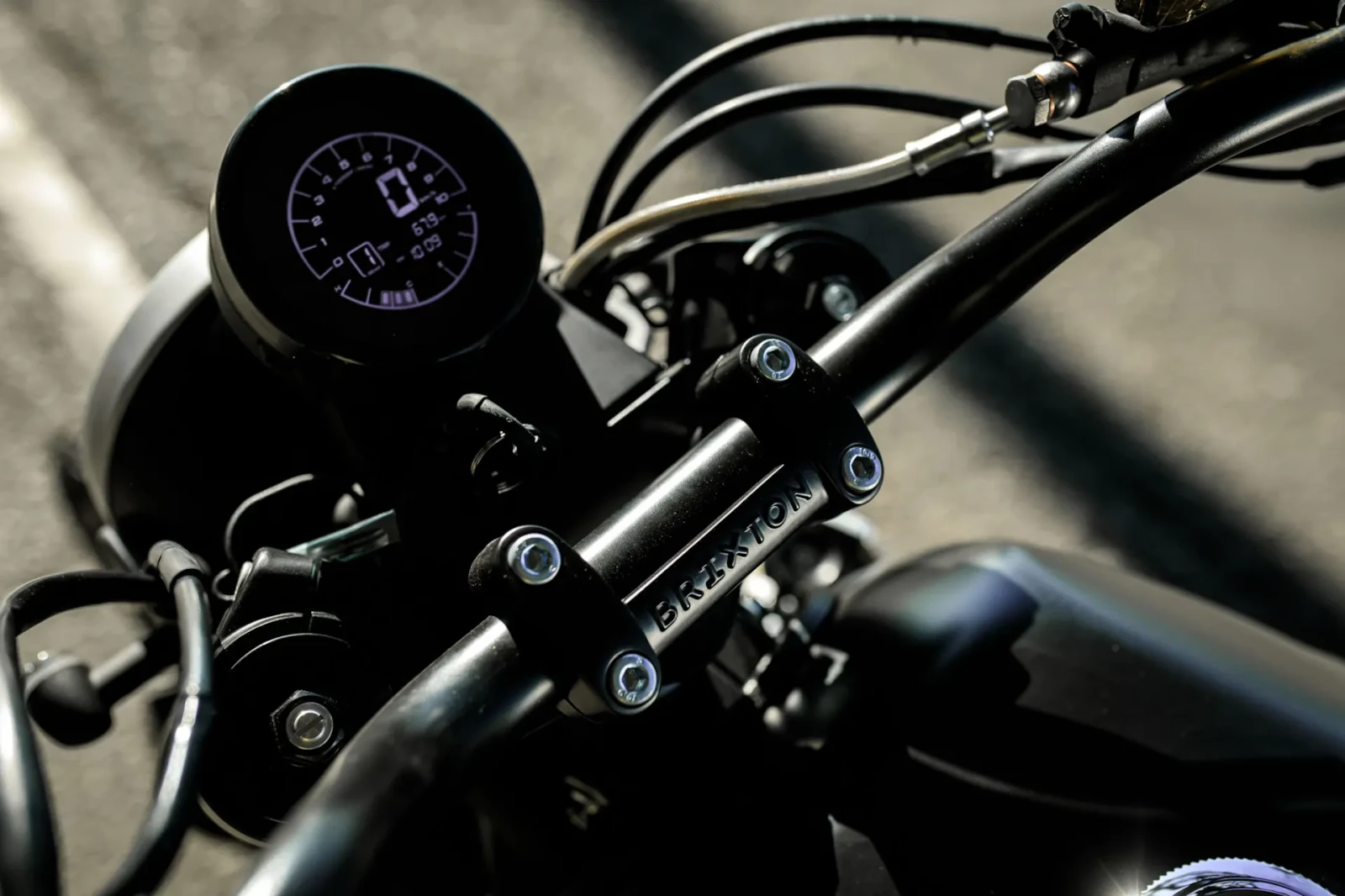 Brixton BX 125 CROSSFIRE 500 X RED - изображение 8