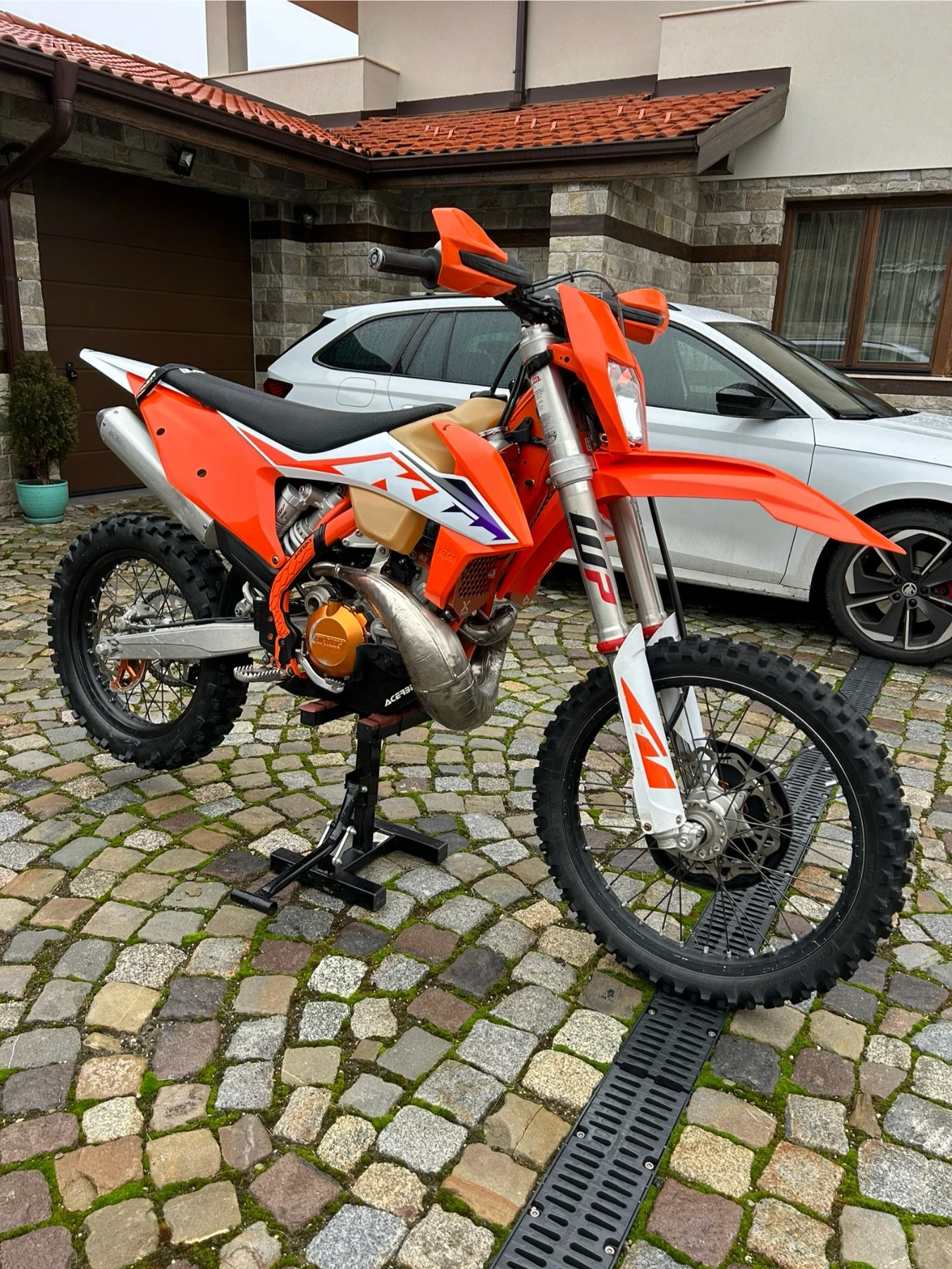 Ktm 300 TPI 2023 РЕГИСТРИРАН - изображение 2