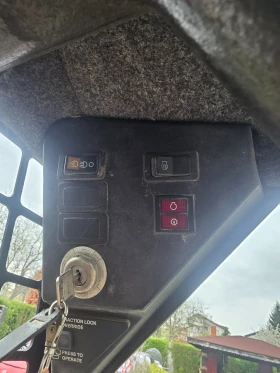 Мини челни товарачи Bobcat 553, снимка 7