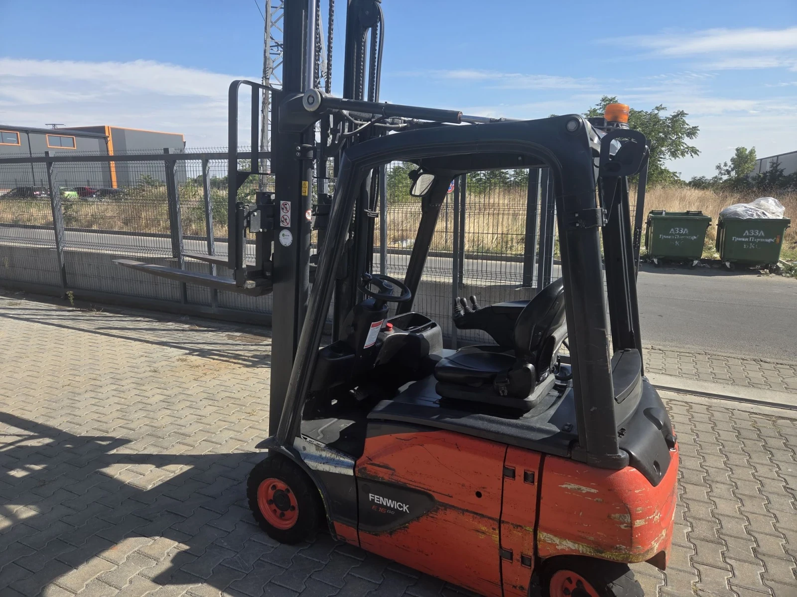 Електрокар Linde, снимка 7 - Индустриална техника - 56375103