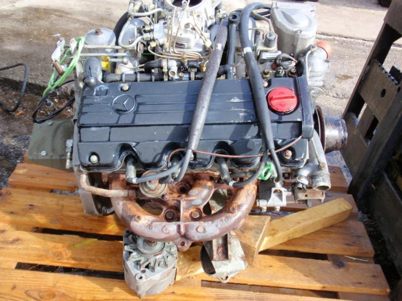 Двигател за Mercedes-Benz G 230, снимка 6 - Части - 6752980