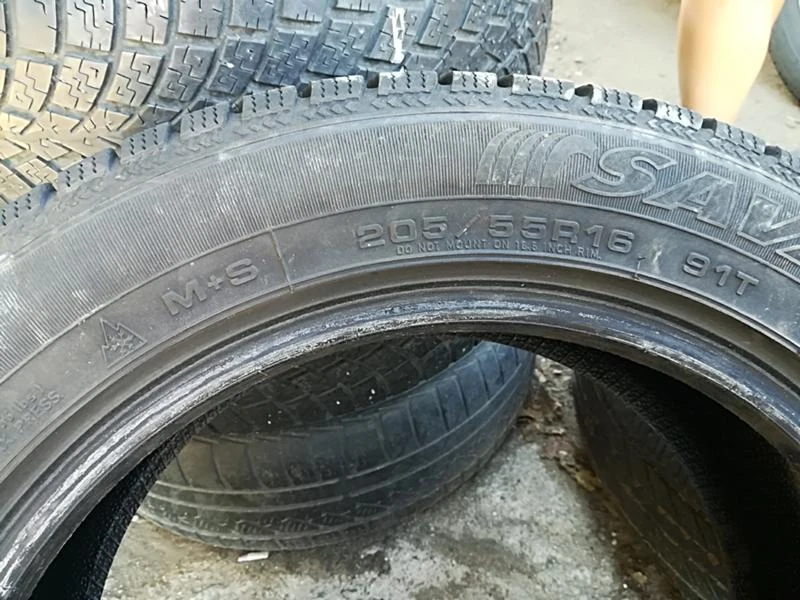 Гуми Зимни 205/55R16, снимка 5 - Гуми и джанти - 22781708