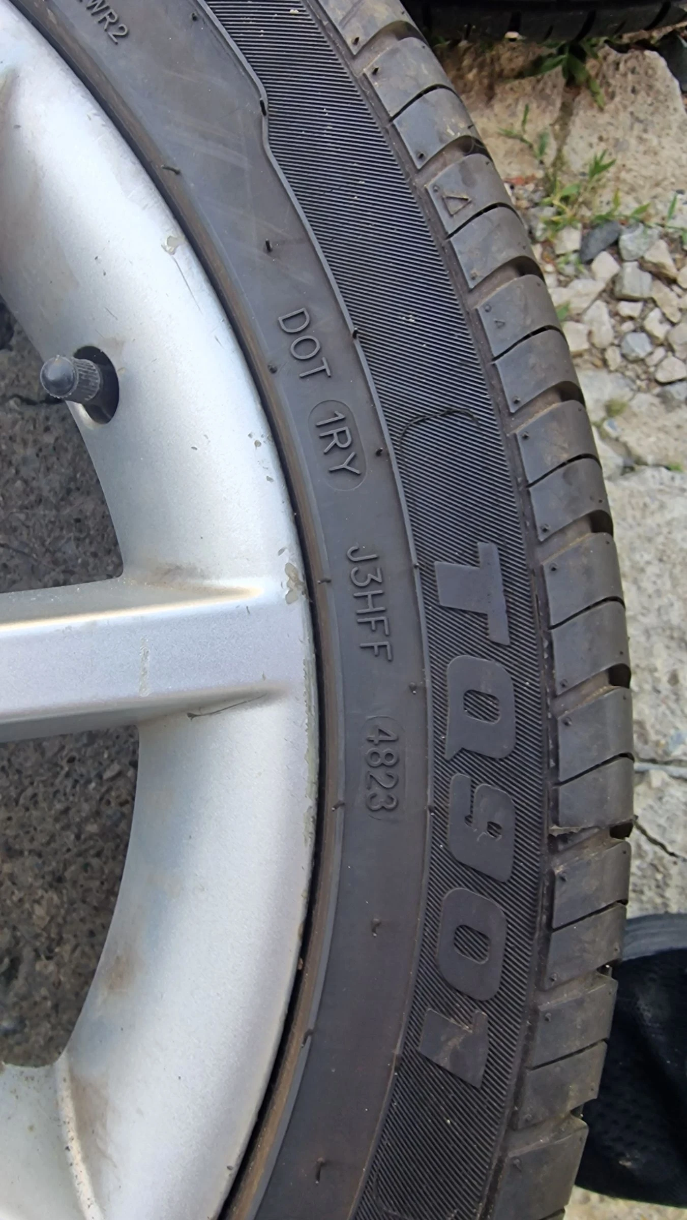 ���� � ������ 225/45R17 | Mobile.bg � ����������� 13