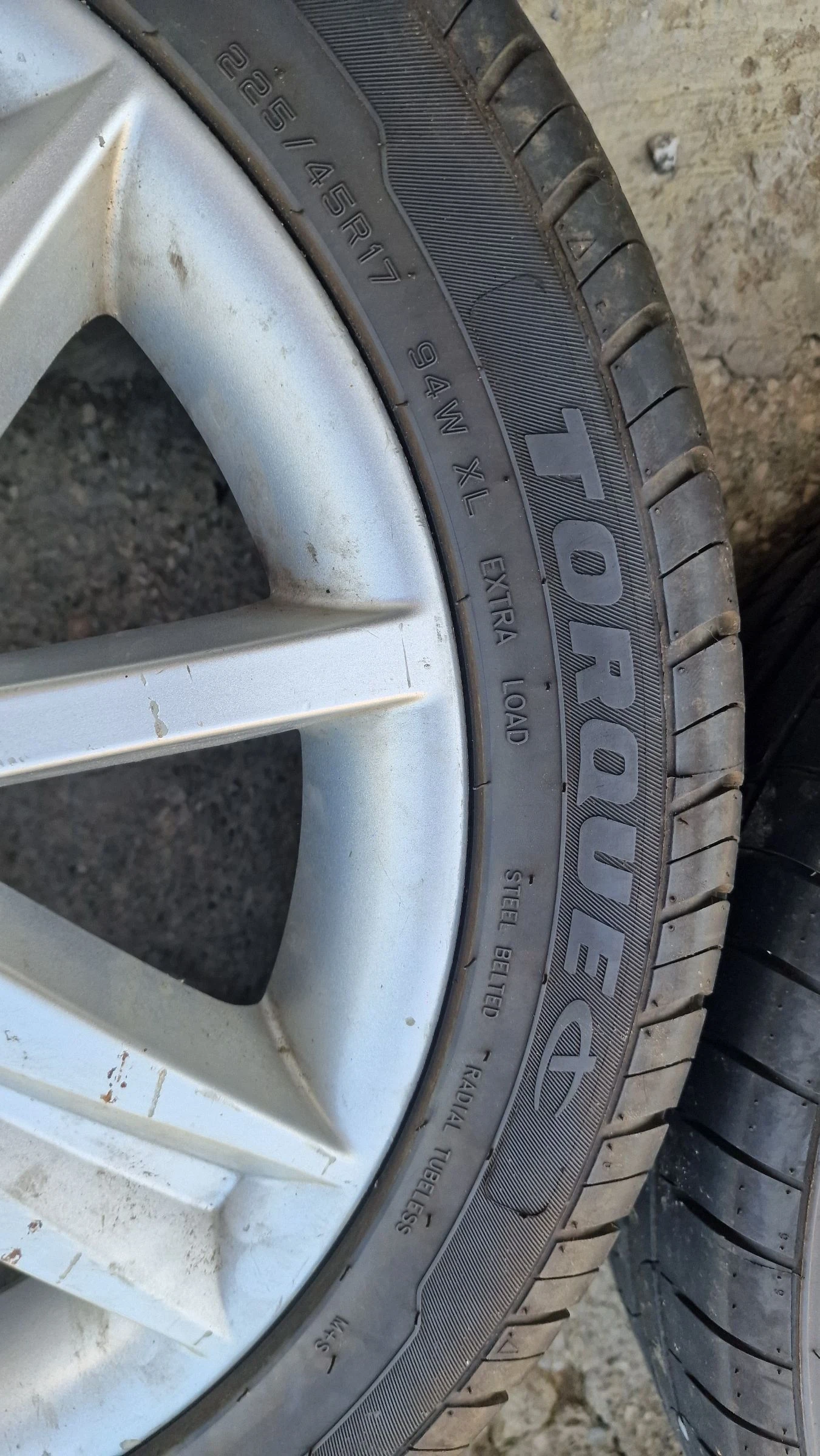 ���� � ������ 225/45R17 | Mobile.bg � ����������� 12