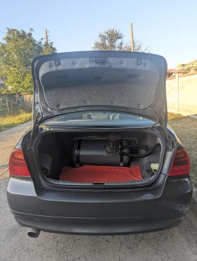 BMW 320, снимка 10