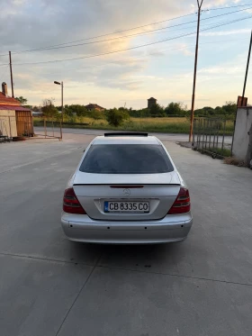 Mercedes-Benz 220, снимка 3