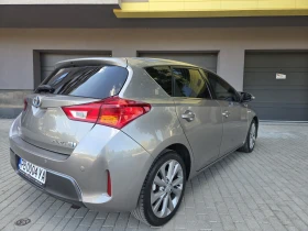 Toyota Auris 1.8 Хибрид , снимка 8