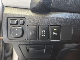 Toyota Auris 1.8 Хибрид , снимка 16