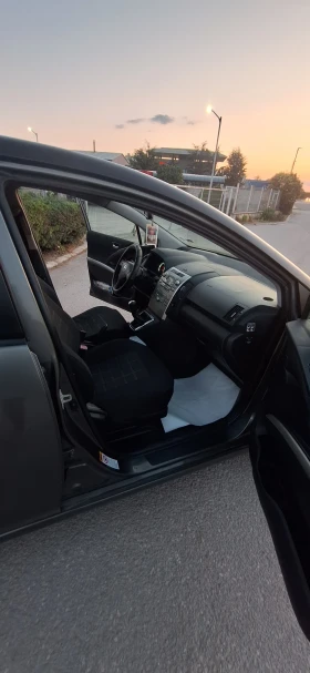 Toyota Corolla verso, снимка 6