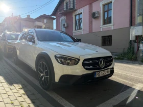 Mercedes-Benz E 220 4MATIC ALL TERRAIN , снимка 2