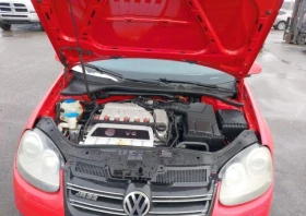 VW Golf R 32 V-6 DOHC | Mobile.bg    7