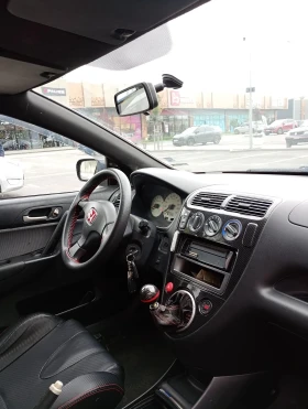 Honda Civic 1.6 газ бензин , снимка 2