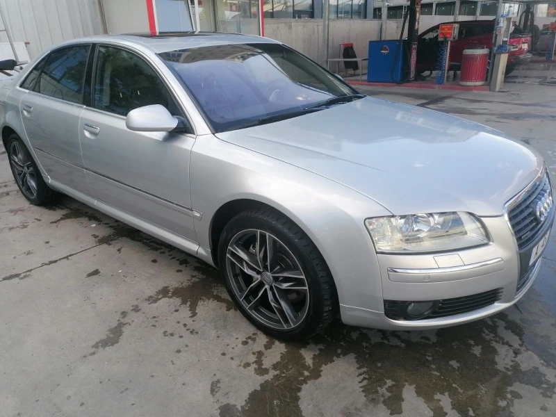 Audi A8 4.2 TDI , Facelift , Keyless go, снимка 4 - Автомобили и джипове - 46775343