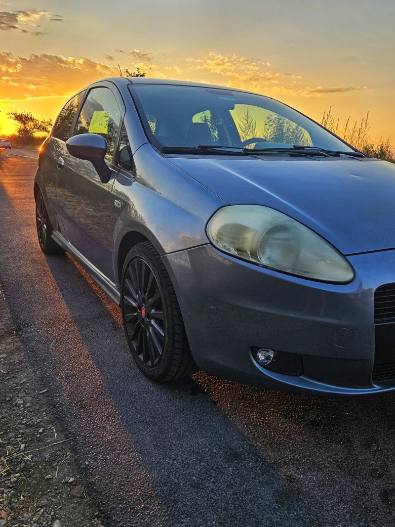 Fiat Punto 1.4Turbo, снимка 10 - Автомобили и джипове - 46850191