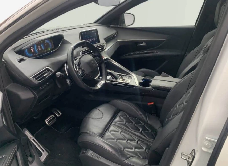 Peugeot 3008 GT+ * * * 4X4* * * Plug in* * * ЛУКС, снимка 6 - Автомобили и джипове - 47391918