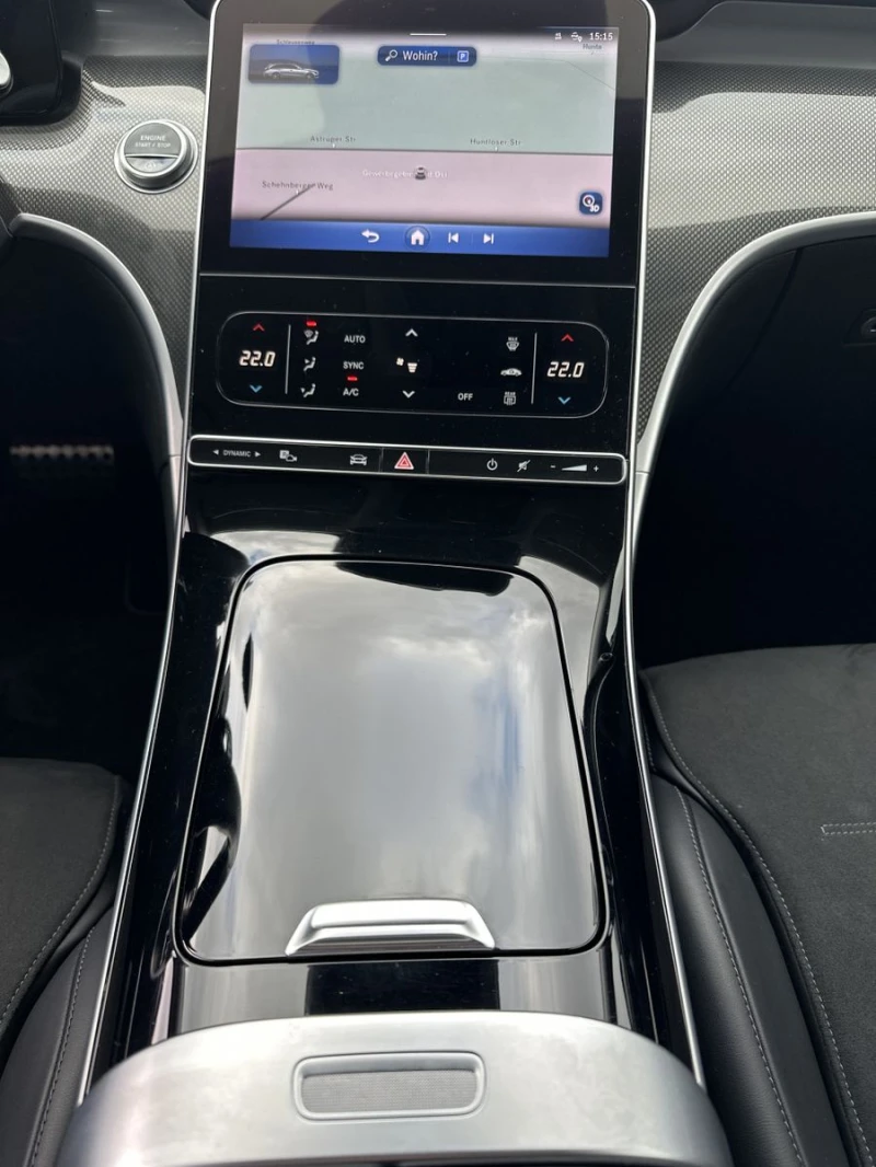 Mercedes-Benz C 220 AMG/200HP/NIGHT/LED/CAM/KLESS/NAVI/425v, снимка 9 - Автомобили и джипове - 50289356