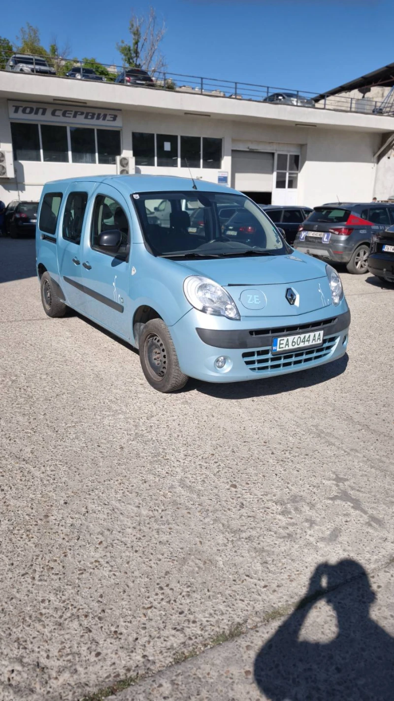 Renault Kangoo MAXI ПЪТНИЧЕСКИ, снимка 2 - Автомобили и джипове - 51616830