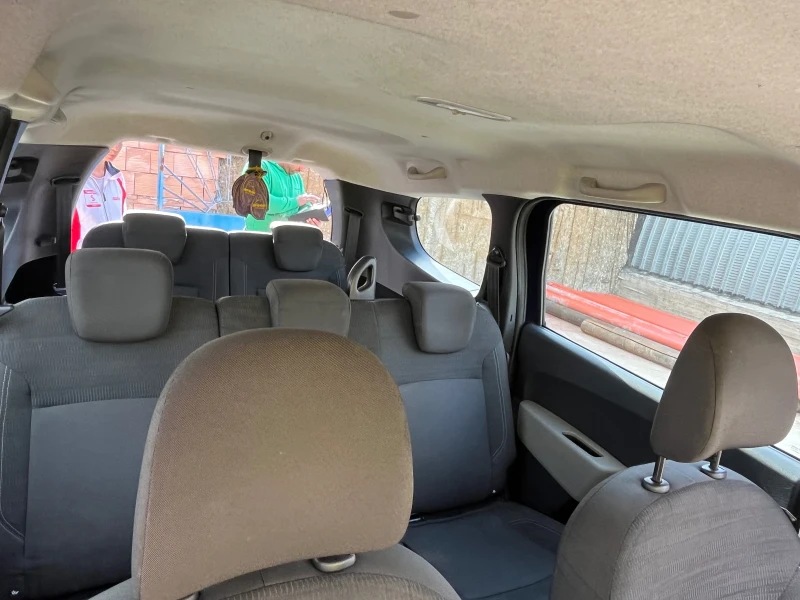 Dacia Lodgy, снимка 10 - Автомобили и джипове - 52595716