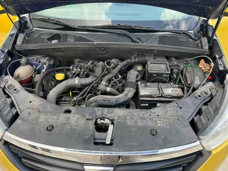 Dacia Lodgy, снимка 8 - Автомобили и джипове - 52595716
