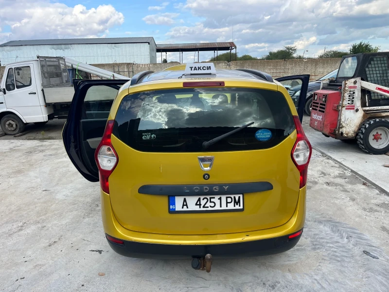 Dacia Lodgy, снимка 4 - Автомобили и джипове - 52595716