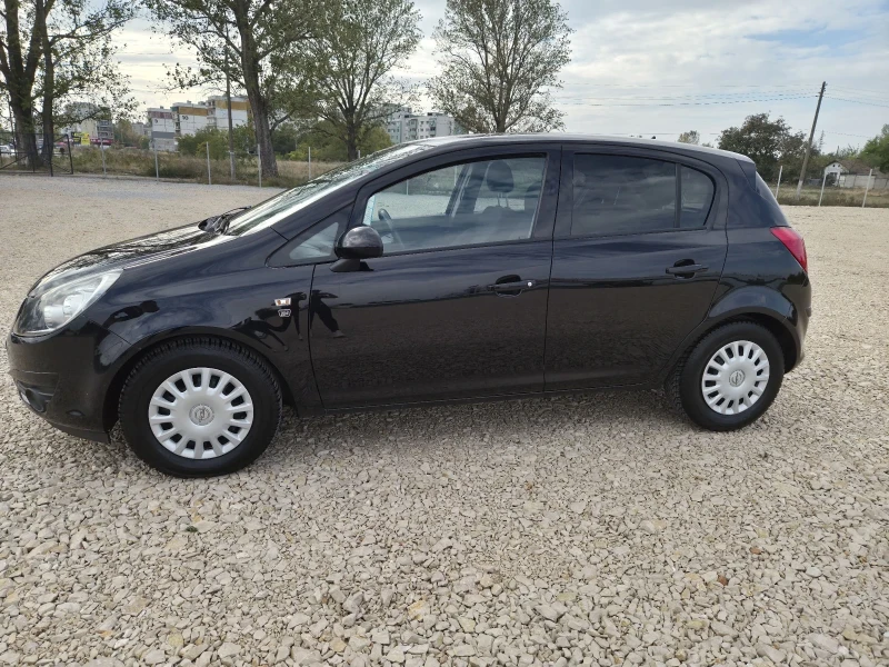 Opel Corsa 1.2i 16V ECOTEC (80 кс) Automatic, снимка 3 - Автомобили и джипове - 52074934