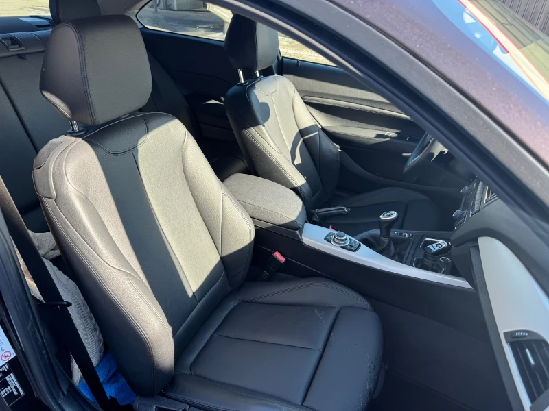 BMW 218, снимка 12 - Автомобили и джипове - 52264351