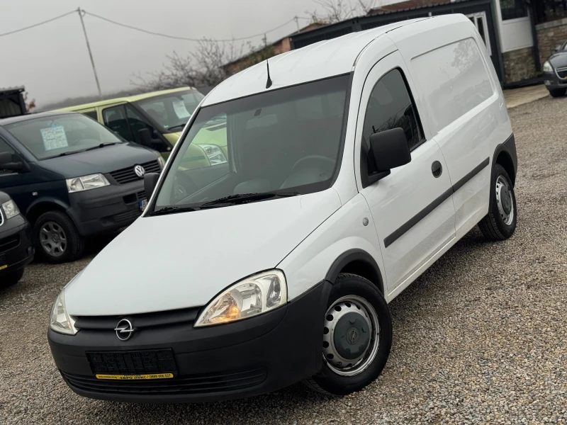 Opel Combo 1.7CDTI 101кс КЛИМАТИК НАВИГАЦИЯ , снимка 3 - Автомобили и джипове - 52537513