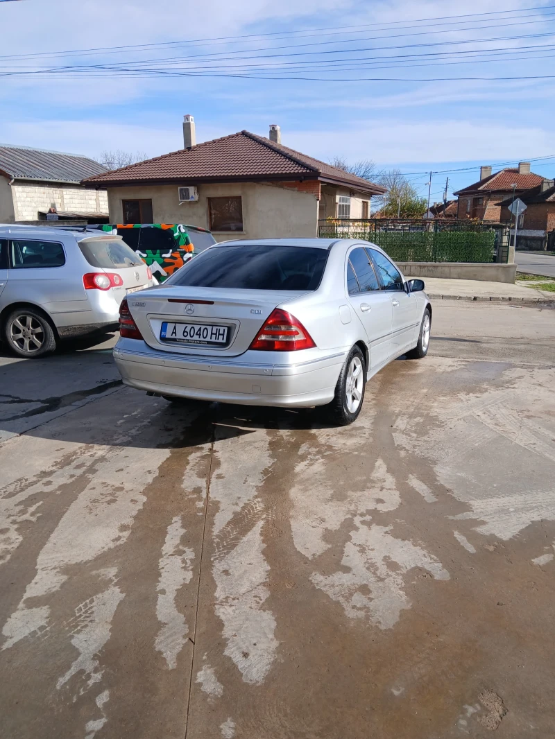 Mercedes-Benz C 220 2.2CDI Facelift, снимка 12 - Автомобили и джипове - 52540235
