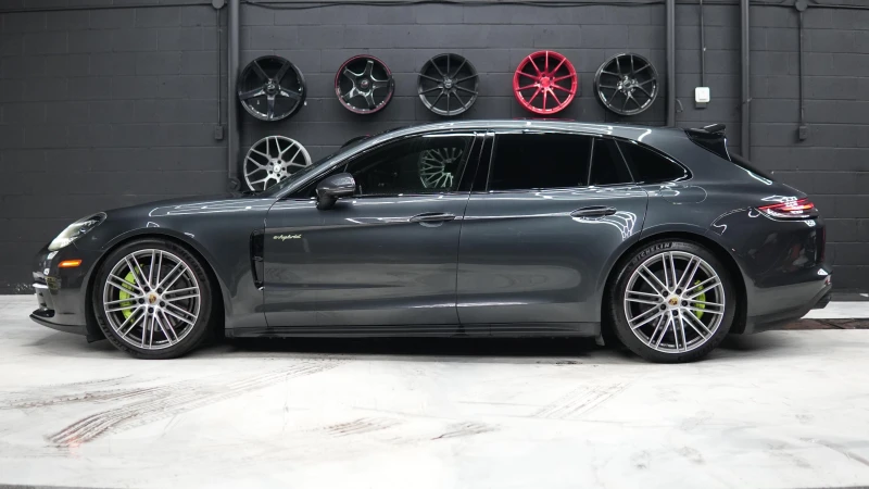 Porsche Panamera 4 E-Hybrid Sport Turismo AWD, снимка 2 - Автомобили и джипове - 53120106