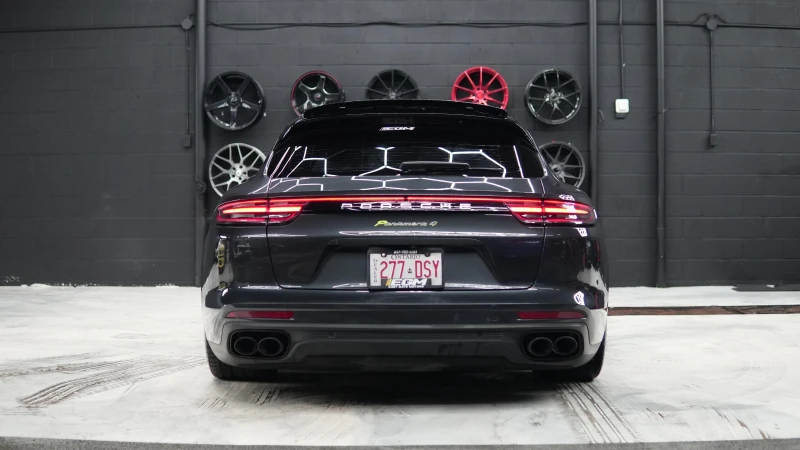 Porsche Panamera 4 E-Hybrid Sport Turismo AWD, снимка 4 - Автомобили и джипове - 53120106