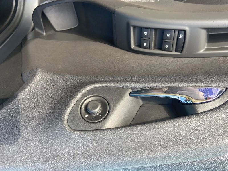 Opel Meriva 1.4i+ Фабрична газова уредба!, снимка 8 - Автомобили и джипове - 53441072