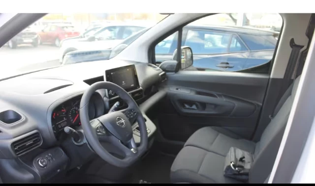Opel Combo E CARGO/136HP/PDCNAVI/CAM/111d - изображение 10