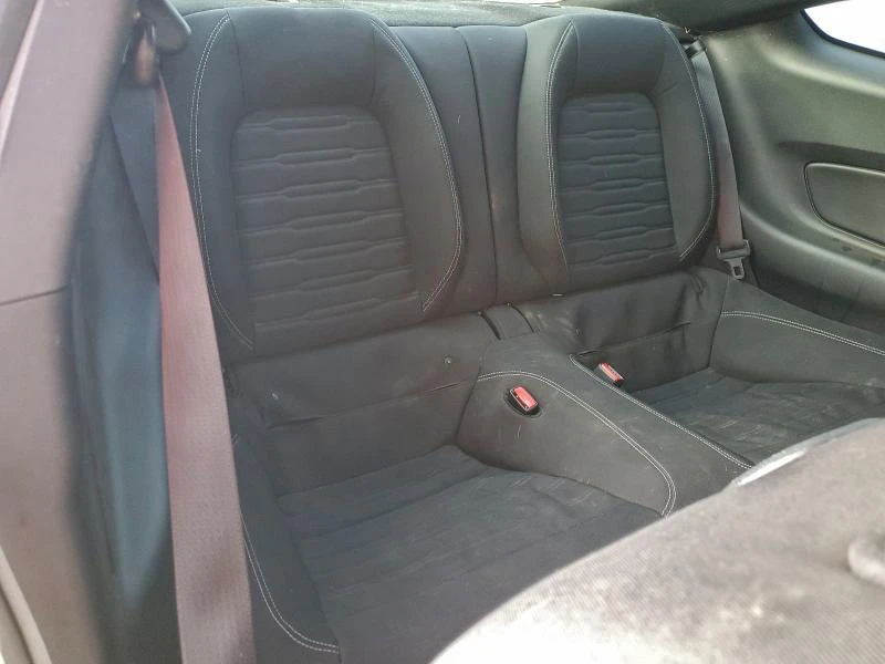 Ford Mustang GT* 5.0L, V8, 406HP - изображение 10