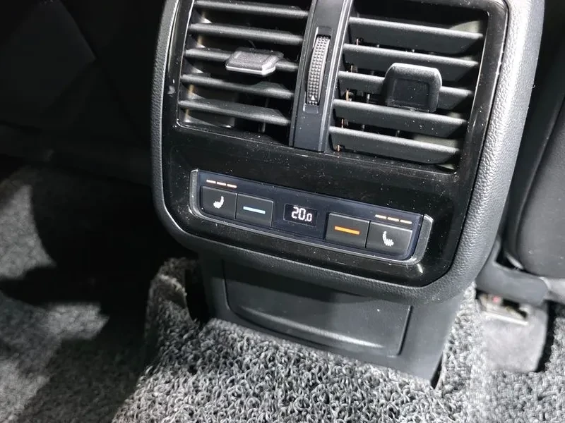 VW Arteon ������� ���� 2.0TDI 190�.�. ����� 79� ��. | Mobile.bg � ����������� 15