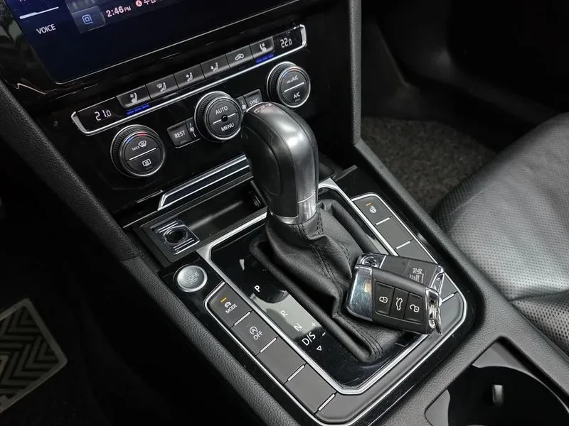 VW Arteon ������� ���� 2.0TDI 190�.�. ����� 79� ��. | Mobile.bg � ����������� 8