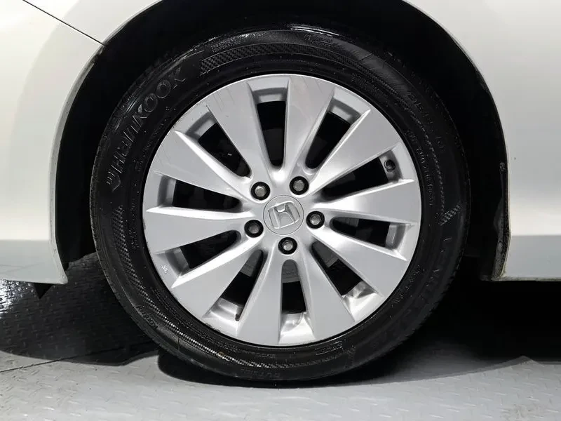 Honda Accord 2.4 - САМО 30% АВАНС, снимка 9 - Автомобили и джипове - 56220019