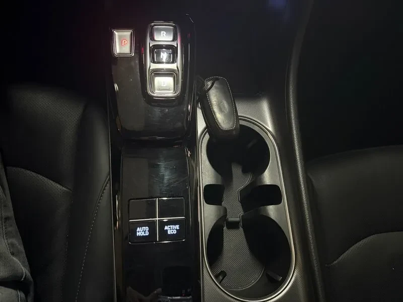 Hyundai Sonata 2.0 LPG - САМО 30% АВАНС, снимка 16 - Автомобили и джипове - 56562864