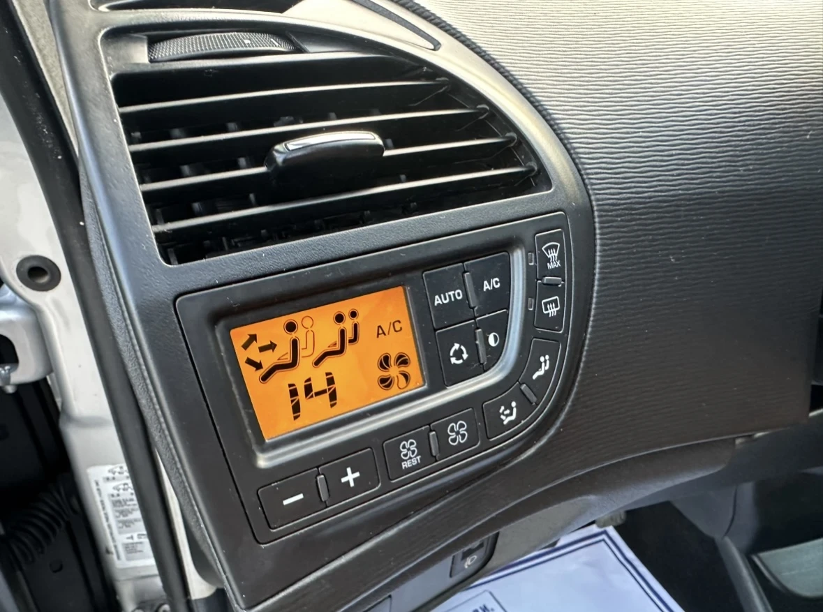 Citroen C4 Picasso 2.0HDI 7 | Mobile.bg   14