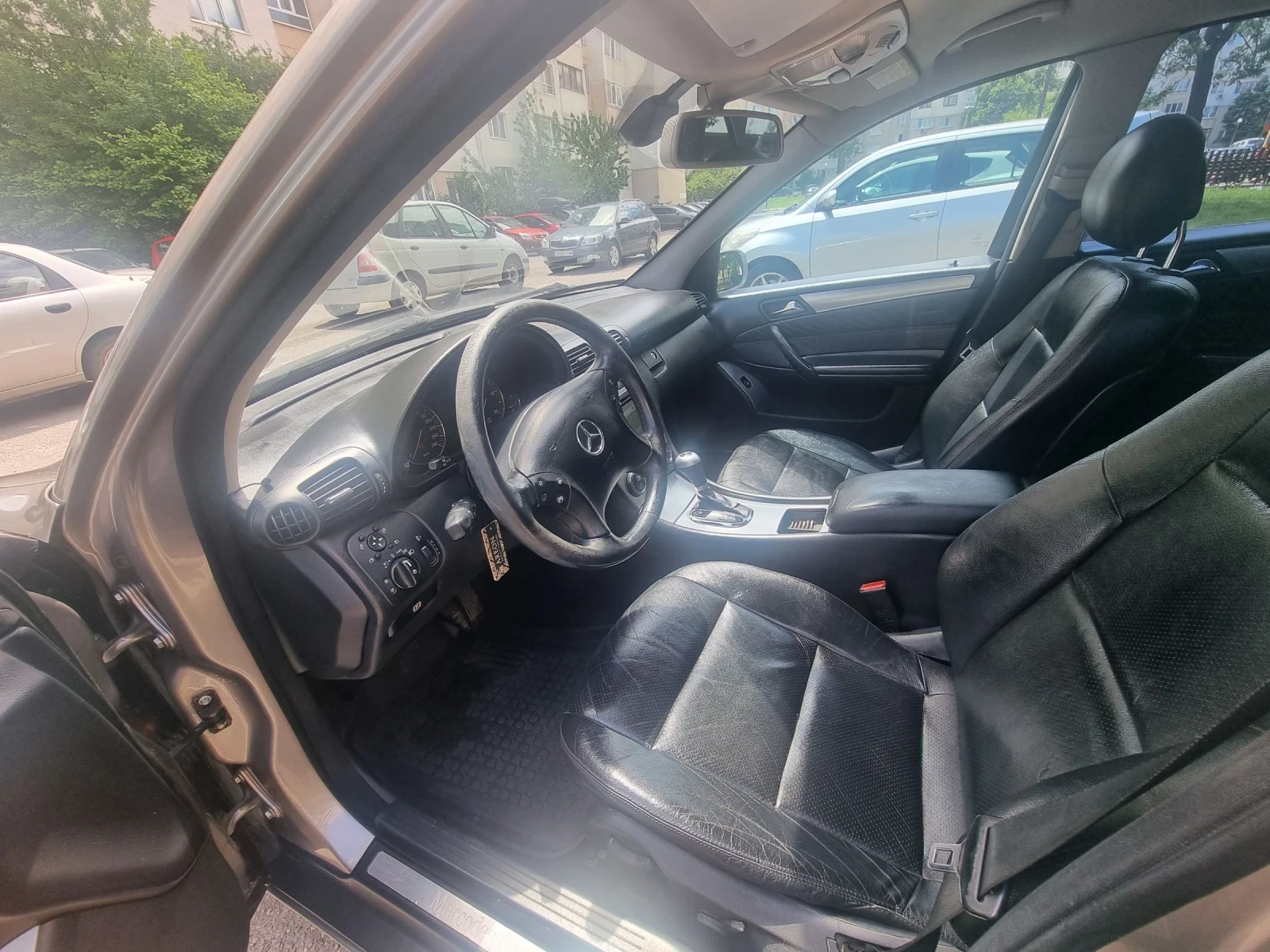 Mercedes-Benz C 200  - изображение 10