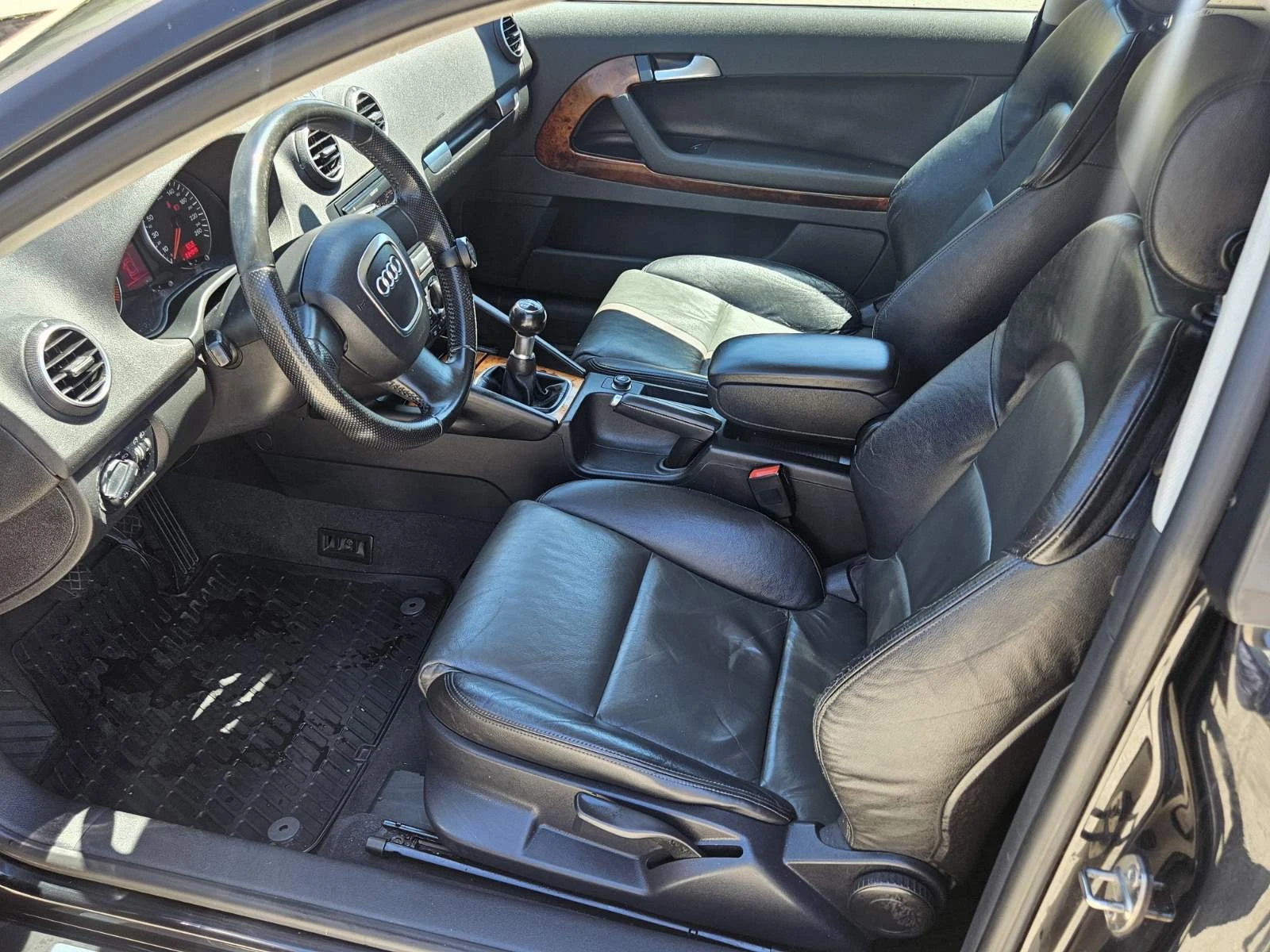 Audi A3 1.6 - изображение 5