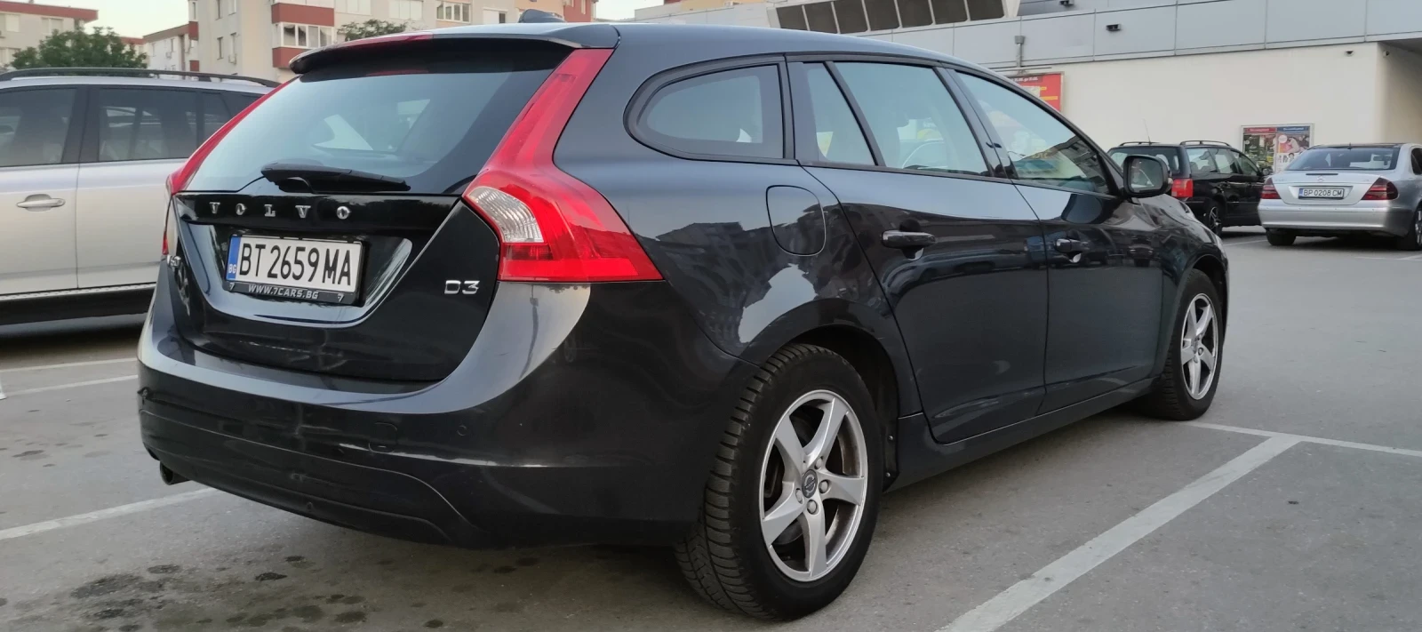 Volvo V60 D3 150 - изображение 4