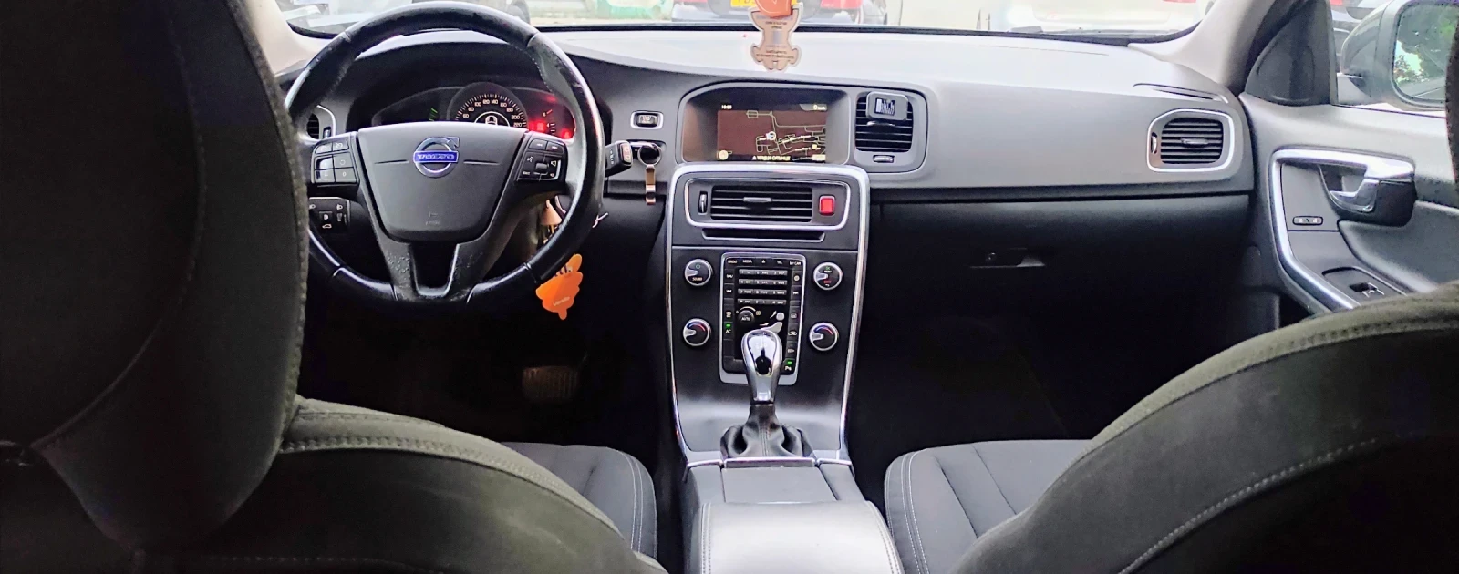 Volvo V60 D3 150 - изображение 8