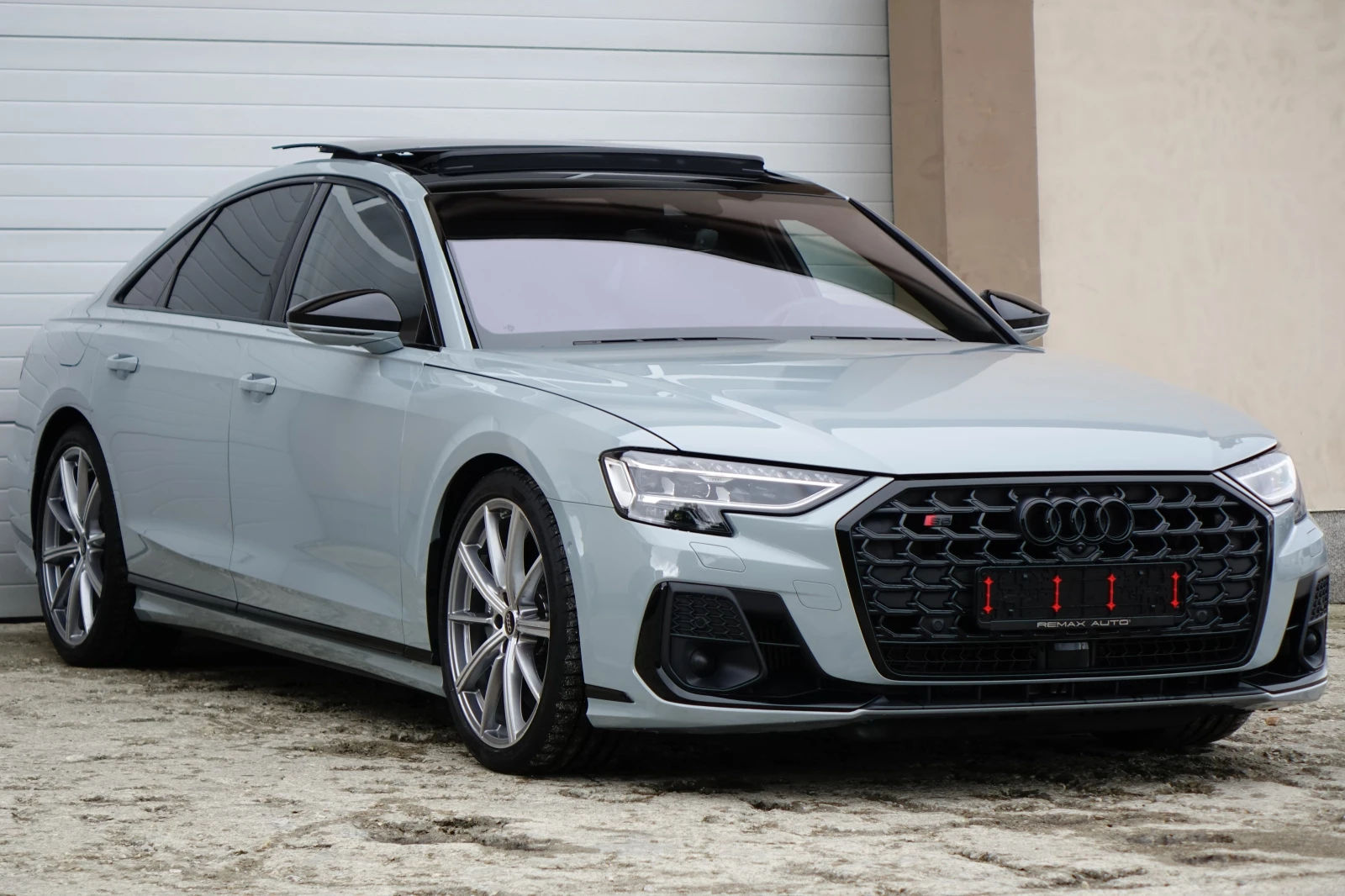 Audi S8 CERAMIC* CARBON* OLED LIGHTS* B&O* 360*  - изображение 6