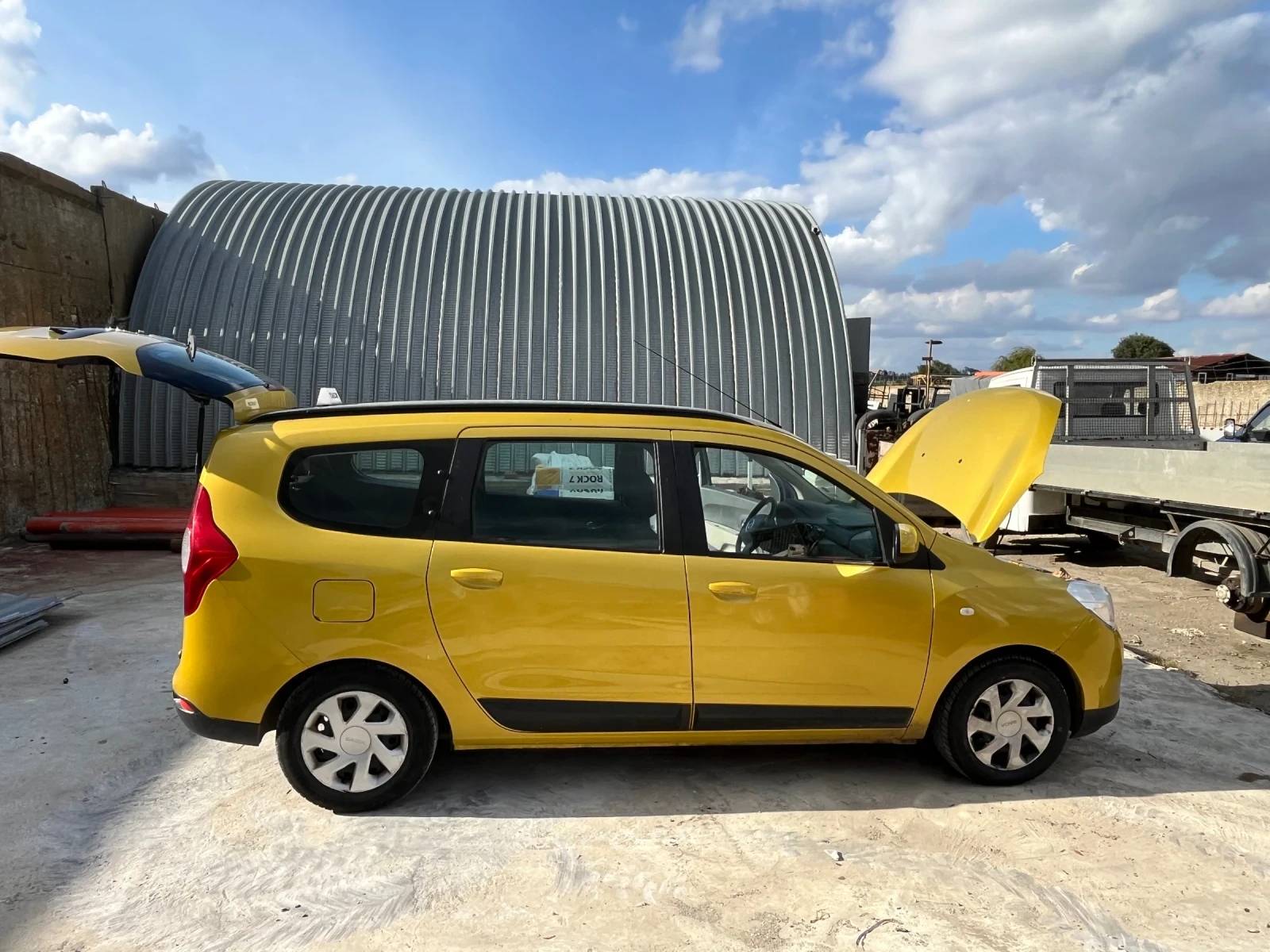 Dacia Lodgy  - изображение 6