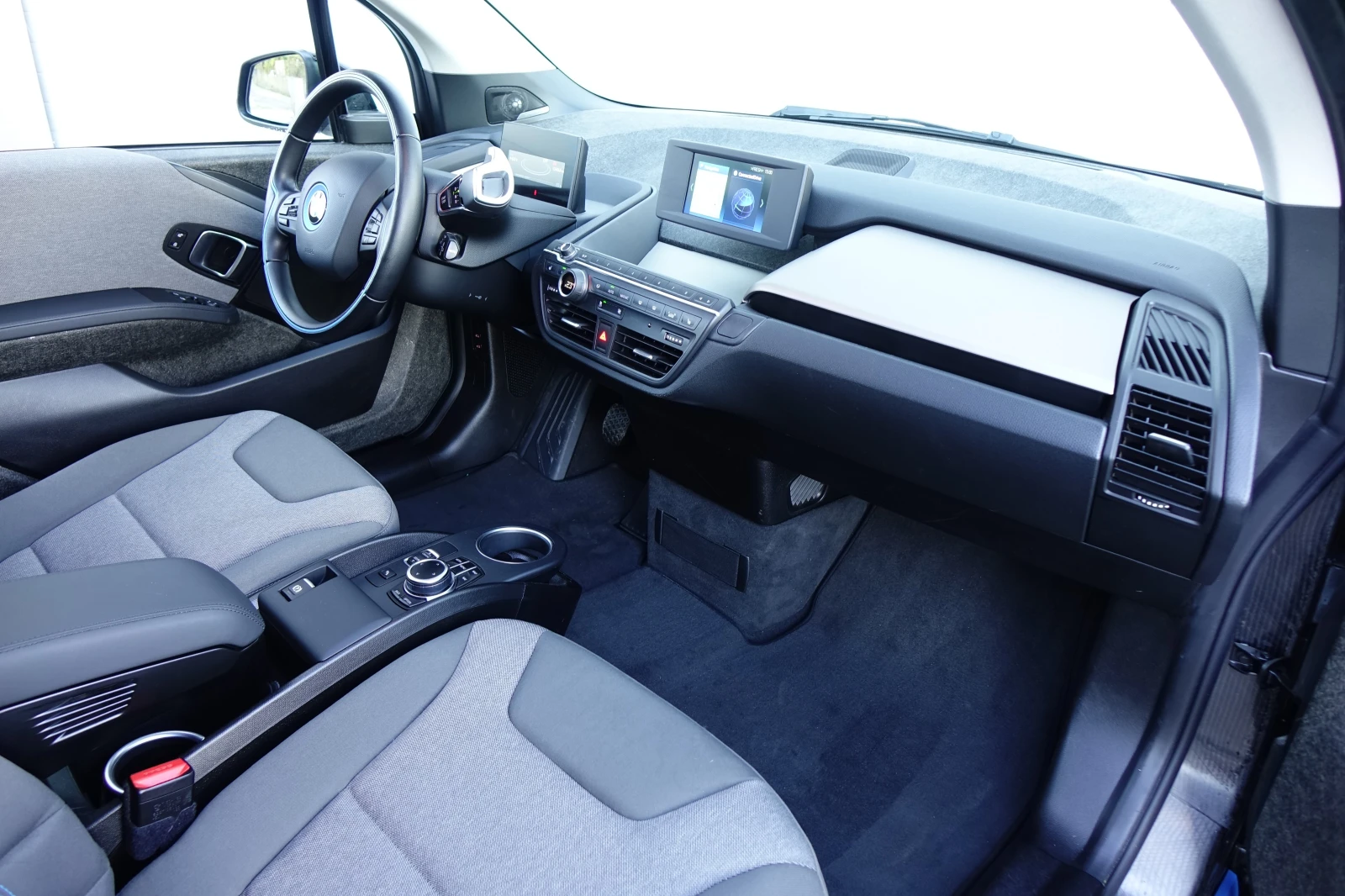 BMW i3 I3S* LED* 120AH* KEYLESS* HARMAN/KARDON* PANO*  | Mobile.bg   16